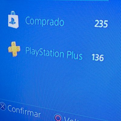 Conta de ps4 com 235 jogos comprados e 136 da plus 