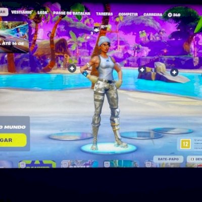 Conta De Fortnite desde a Temporada 7 com Salve o Mundo E Jogos Epic