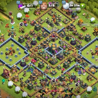 CV 14 defesas full, heróis upados, faltando alguns muros Clash of Clans CoC