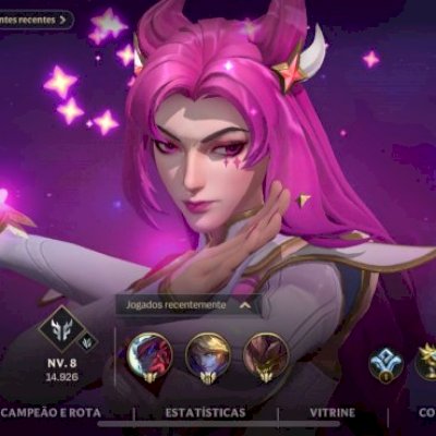 Conta com todos campeões e mais de 100 skins 