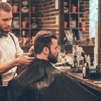 CURSO DE BARBEIRO PROFISSIONAL – DOMINE A ARTE DO CORTE E LUCRE TODOS OS DIAS!