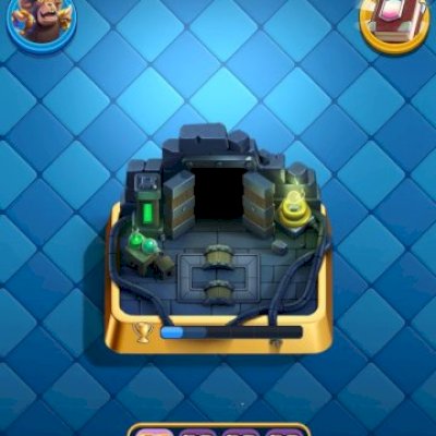 Conta clash Royal nível 56 11 cartas elite 8 anos de jogo