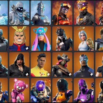 Tenho 2 contas onde tenho bastante skin antigas e novas não jogo mais a anos 