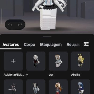 Conta principal feminina,9k gastos,skins e rádio mm2 etc.