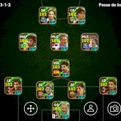 Conta efootball 3194 , barata pra vender logo !!!