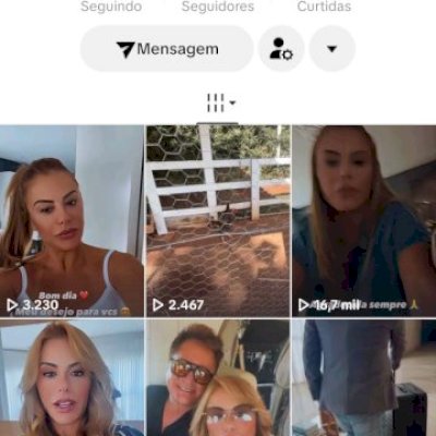 Vendo conta do tik Tok bem engajada 