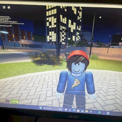 Conta com 1B no driving empire 
