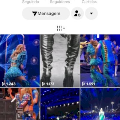 Vendo conta do tik Tok bem engajada 